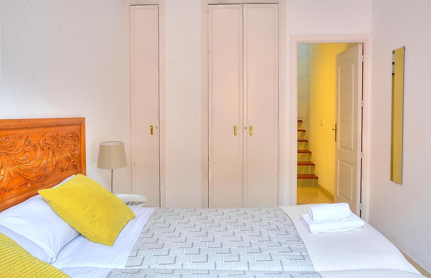 Apartamento Torre De La Plata Sevilla Dış mekan fotoğraf